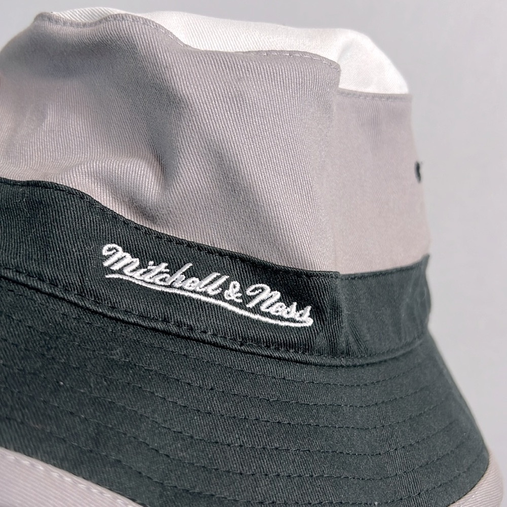 Mitchell & Ness San Antonio Spurs Bucket Hat size L/XL NWOT - Picture 3 of 9